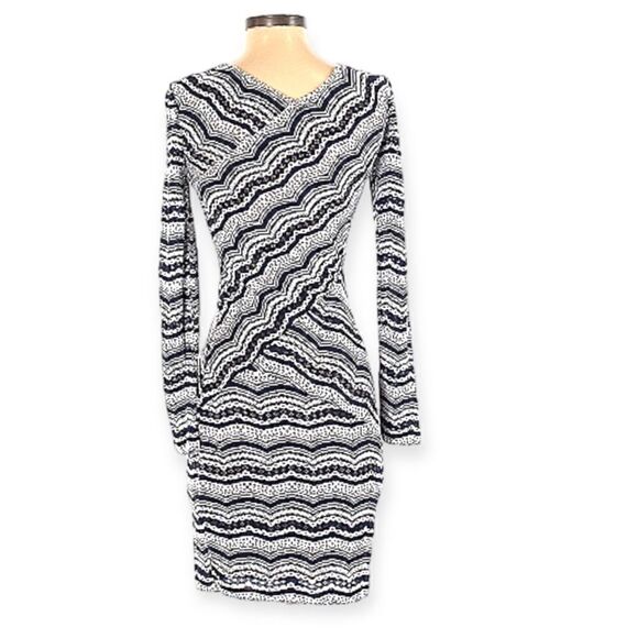 BCBGMAXAZRIA Black White Melysa Bodycon Knit Mini Dress Sz XS - Picture 6 of 10